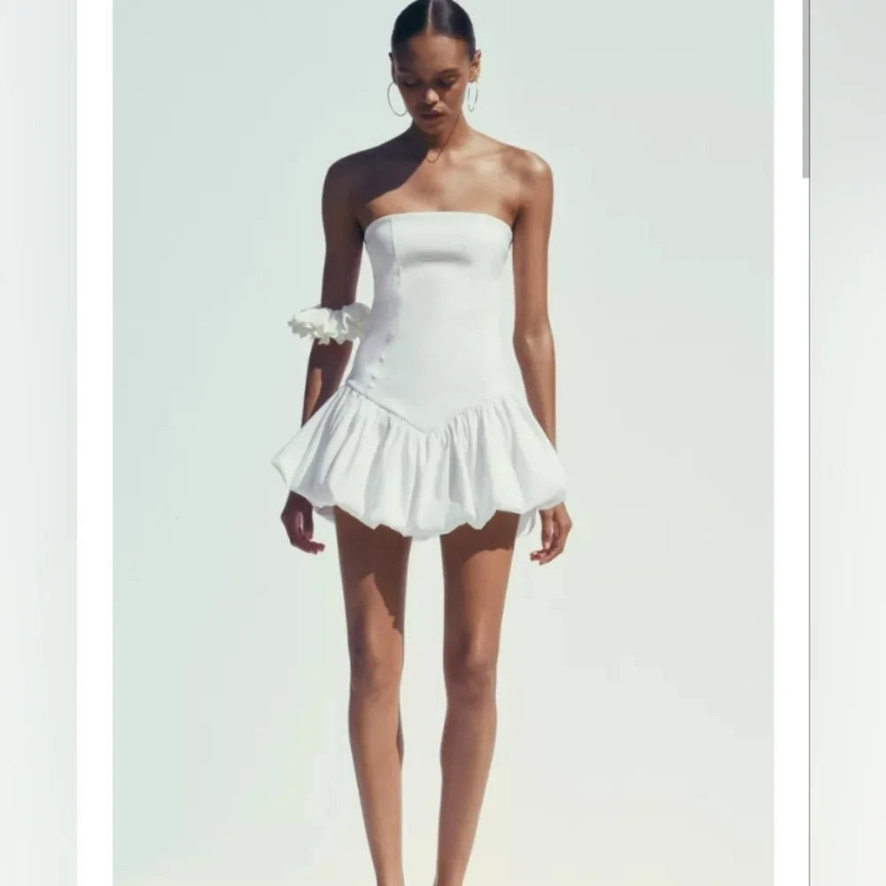 Zara Balloon Skirt Dress - Picture 1 of 6